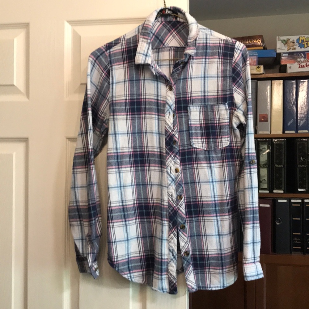 ⭐️ Plaid shirt 2/30$